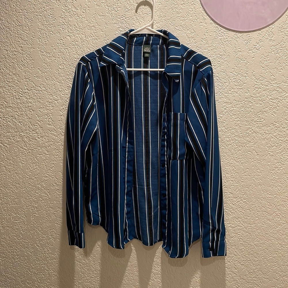Urban Outfitters Blue Pinstripe Button Up Shirt